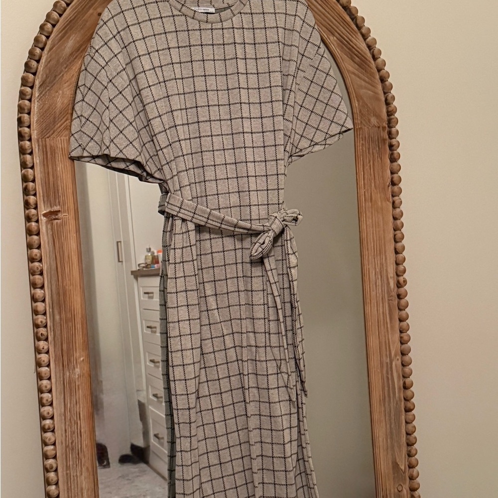 Zara Checkered Long Sleeve Dress - Black and Gray